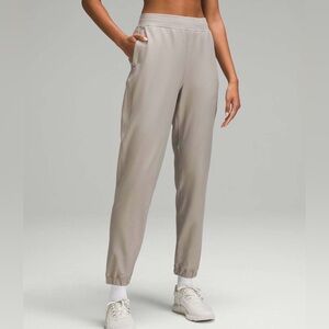 Lululemon adapted state high rise fleece jogger women's 10